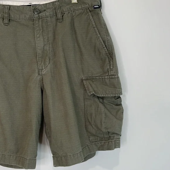 Vans Men's Olive Green Cargo Shorts Ripstop Cotton Utility Size 32 - Picture 4 of 10